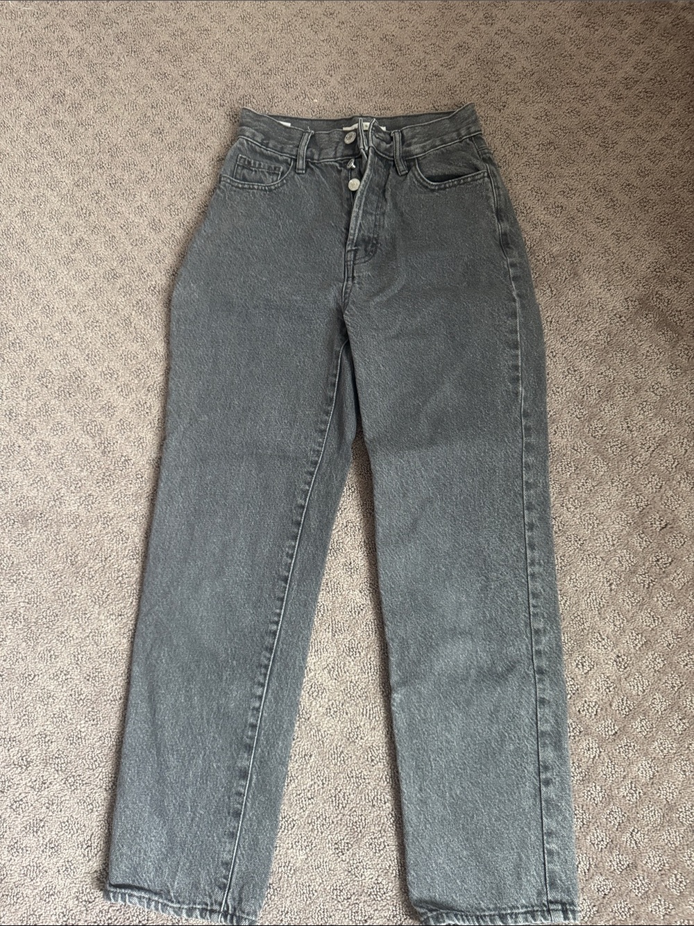 PacSun Women's High-Rise Straight Jeans in Charcoal